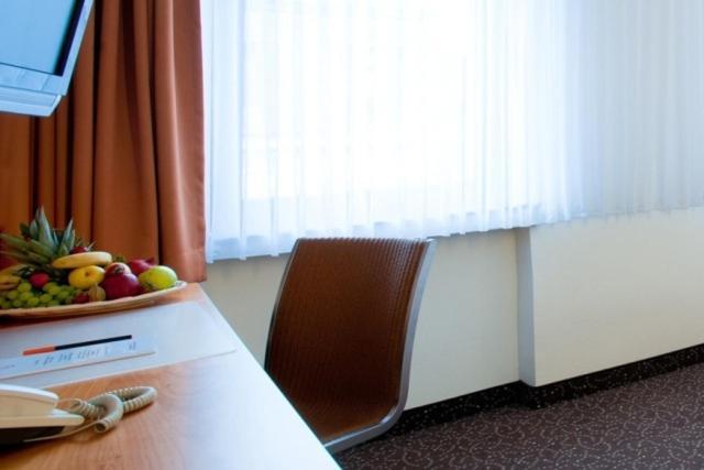 Hotel Regent Duisburg Ruang foto